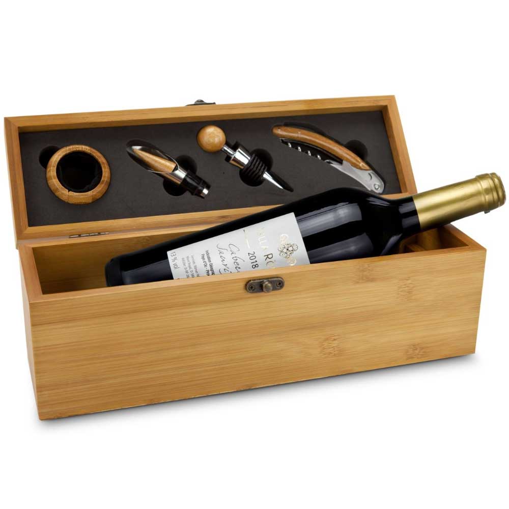 Wein in Bambuskiste